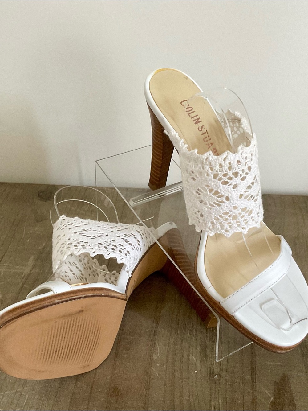 Colin Stuart Sandals - Picture 2 of 2